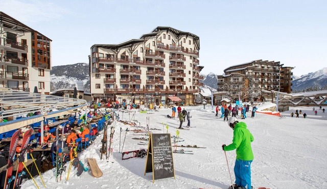 Courchevel La Tania, 2-room apartment with basement parking