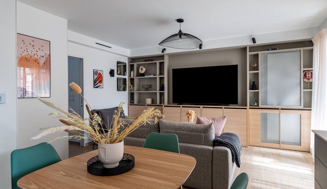 Cours Morny - Superbe appartement , emplacement idéal