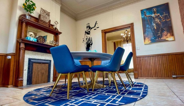 Court St Suite