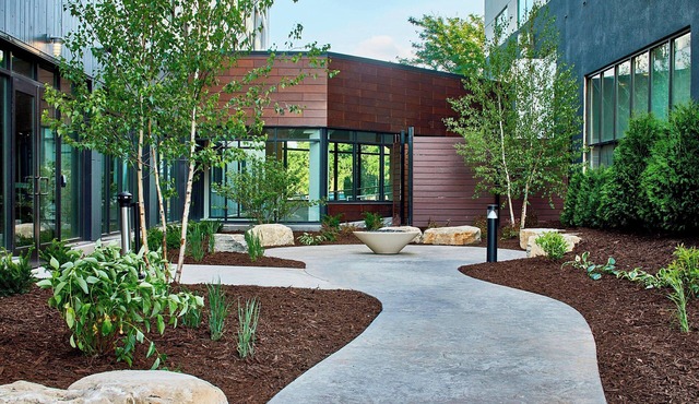 Courtyard by Marriott Minneapolis West