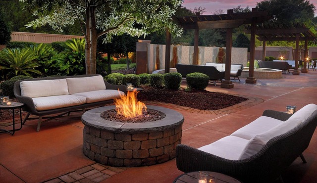 Courtyard by Marriott Warner Robins