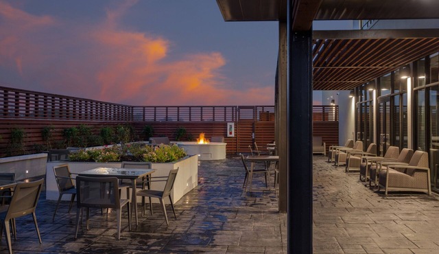 Courtyard by Marriott Conway