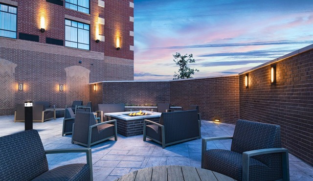 Courtyard By Marriott Dallas Frisco