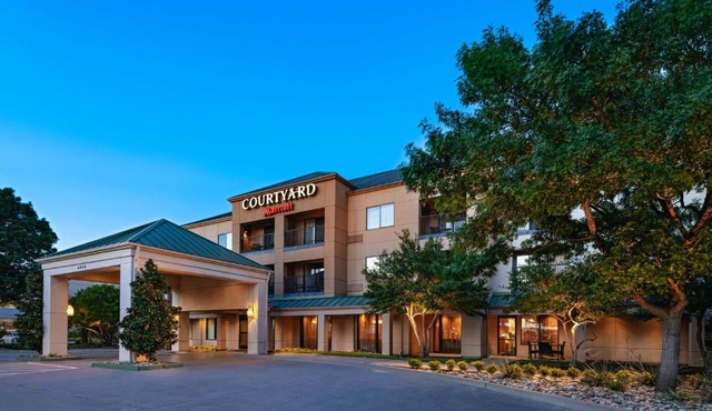 Courtyard by Marriott Dallas Plano in Legacy Park
