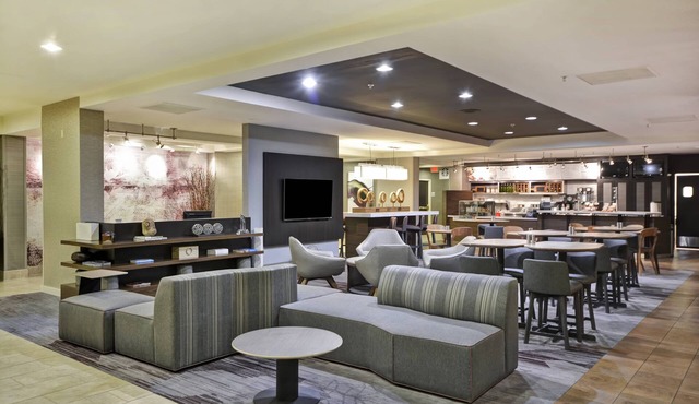 Courtyard by Marriott Dalton