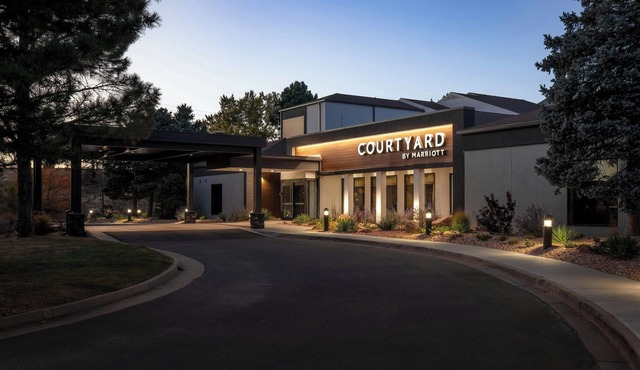 Courtyard by Marriott Denver Central Park