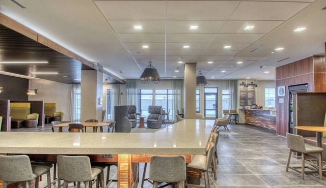 Courtyard by Marriott Fargo