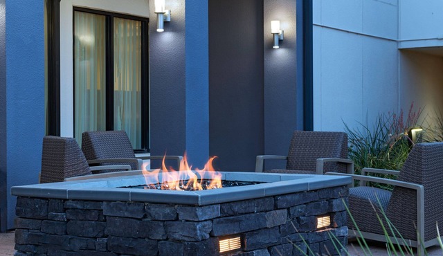 Courtyard by Marriott Fort Worth University Drive