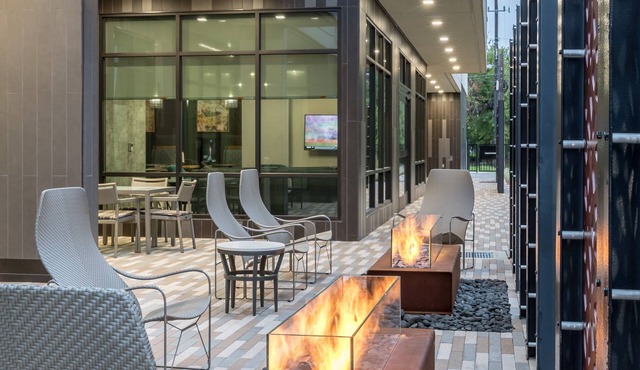 Courtyard by Marriott Houston Heights/I-10