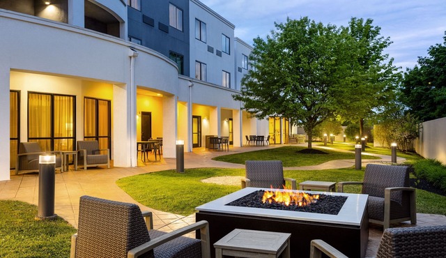 Courtyard by Marriott Kingston