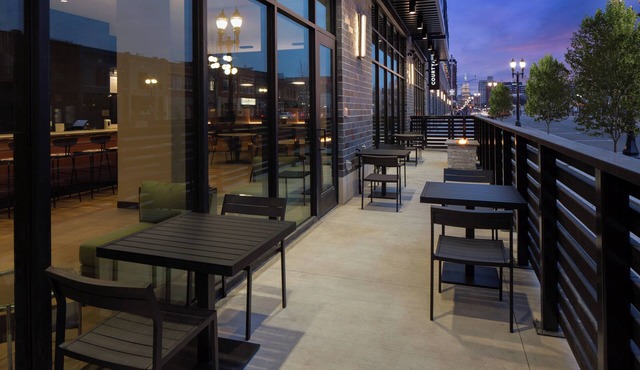 Courtyard by Marriott Lansing Downtown