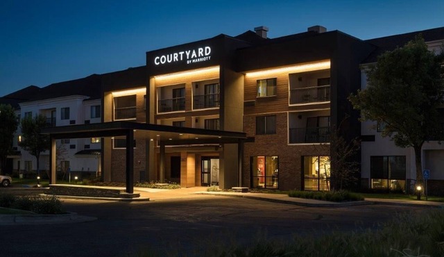 Courtyard by Marriott Layton