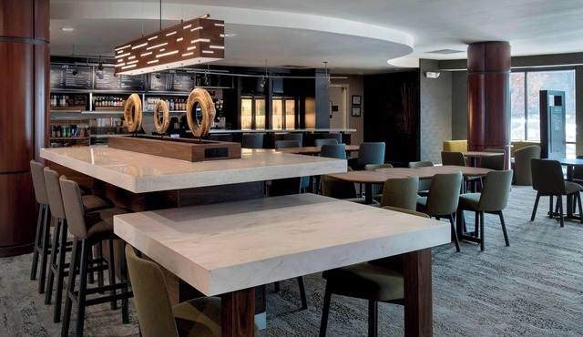 Courtyard by Marriott Lebanon