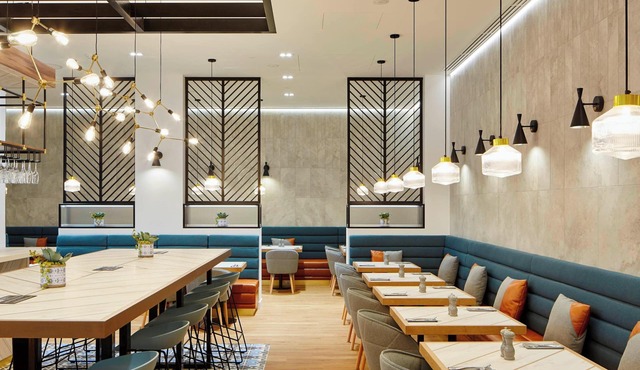 Courtyard by Marriott Luton Airport