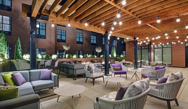 Courtyard by Marriott Manhattan Aggieville