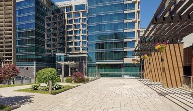 Courtyard by Marriott Montreal Downtown