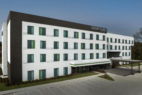 Courtyard by Marriott Northport University of Alabama