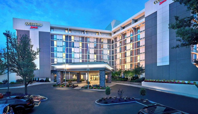 Courtyard by Marriott Philadelphia City Avenue