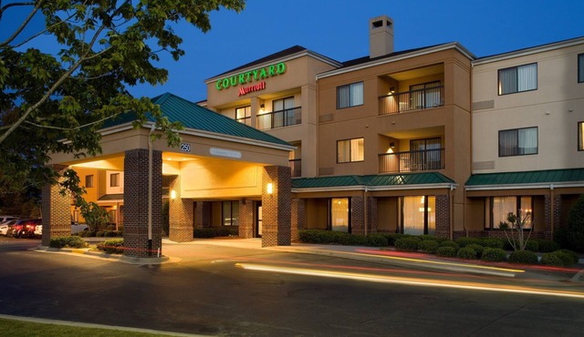 Courtyard by Marriott Rocky Mount