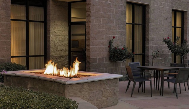 Courtyard by Marriott Sacramento Midtown