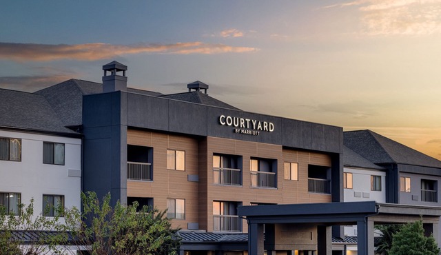 Courtyard by Marriott Shreveport Airport