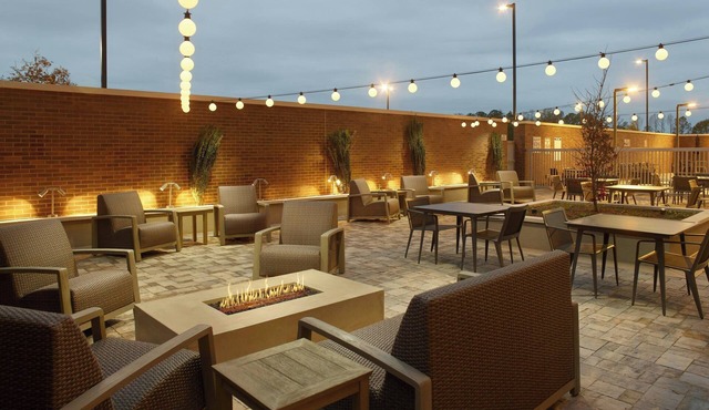 Courtyard BY Marriott Atlanta Covington