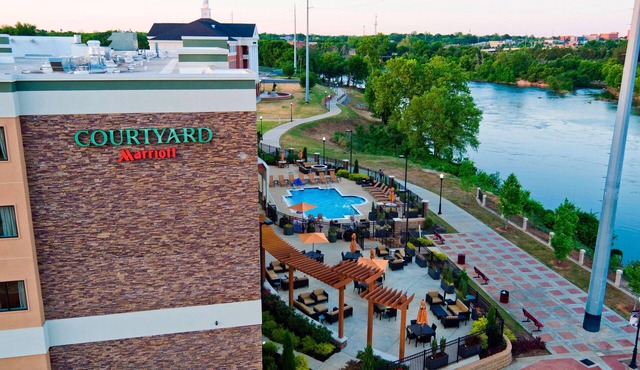 Courtyard by Marriott Columbus Phenix City
