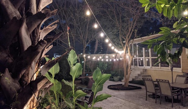 Courtyard Hideaway