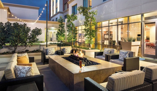 Courtyard Irvine Spectrum