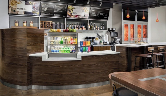 Courtyard Muncie at Horizon Convention Center