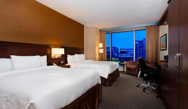 Courtyard par Marriott Montréal Centre-ville