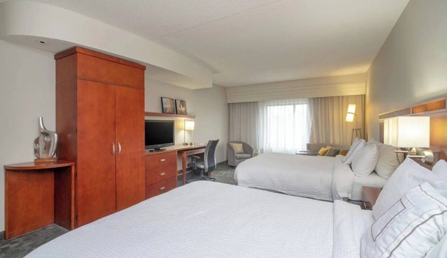 Courtyard Salisbury | 2 Queens | Salisbury U, TidalHealth, Calm Base | 2 Units