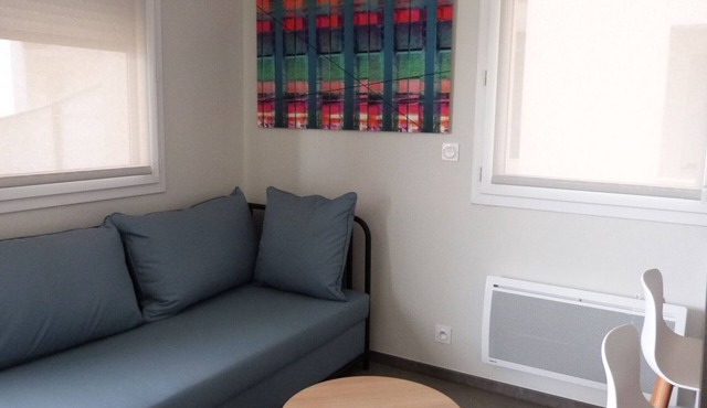 Courtyard View Apt, Balcony, 2-4 Guests, 1 Bed, Direct Beach Access, Pool, Pet-Friendly