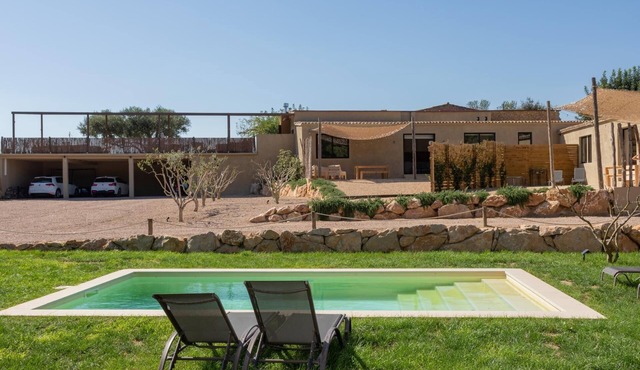 Coutryside cottage Masos de Pals with Parking and pool