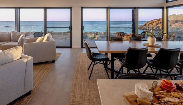 Cove Landing Marina Apartment 1 SS Karatta Sleep 4