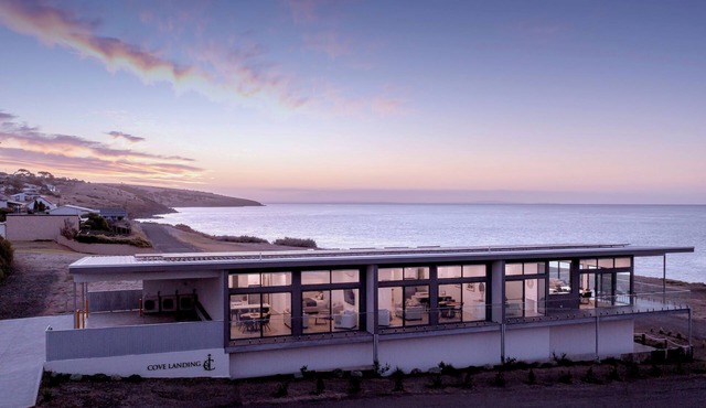 Cove Landing Marina Apartments 1&2 Sleeps 8