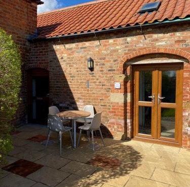 Covenham Holiday Cottages - Squirrel Cottage