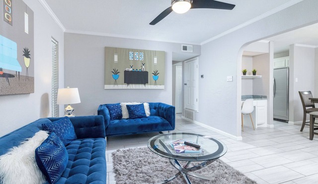 Covered Terrace, Patio + Workspace - TCU Townhome