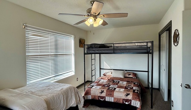 Cowboy Bunkhouse Condo
