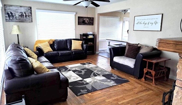 Cowley Cozy Cottage 3 Bed/2 Bath