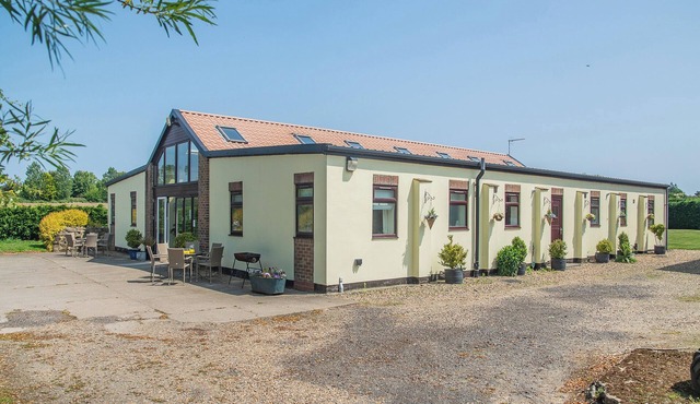 Cowslip Cottage- W43122