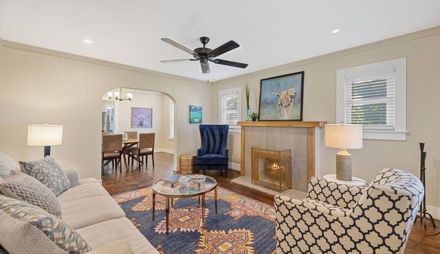 Cowtown Cozy Retreat