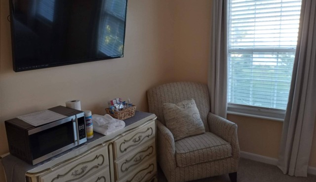 Coziest Room in Town!