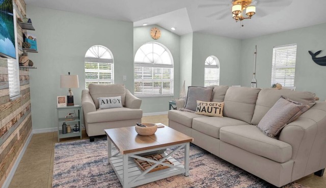 Cozy 1 bdrm, Walk to Sugarshack & Coffee shop, Ice Cream, 3 Mi to Beach