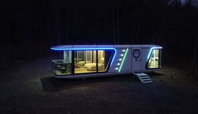 Cozy 1 Bed, 1 Bath Smart Home Capsule on Scenic Keuka Wine Trail–Modern Comfort!