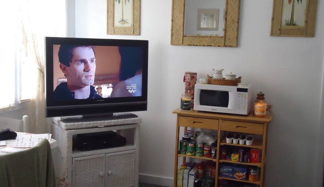 cozy 1 bedroom 1 bath Cottage in Port Orange with WiFi, AC