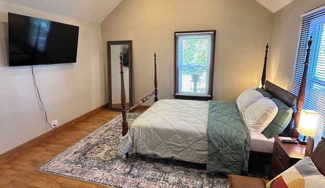 Cozy 1-bedroom 1-bath apartment in the heart of Potsdam
