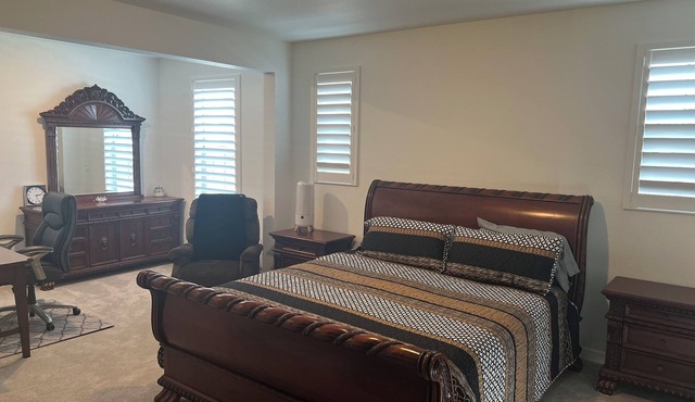 Cozy 1-bedroom 1-bath Suite, with WiFi in charming Morrison near Red Rocks!