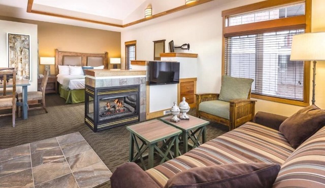 Cozy 1-bedroom apartment with AC in beautiful Deer Harbor