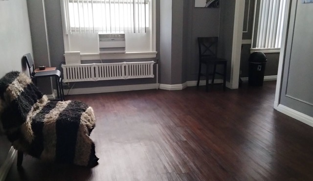 Cozy 1-bedroom apartment in charming Los Angeles Near Staple Center